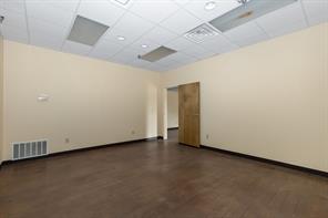 2200 5th Street - Photo 18