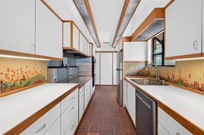 8923 Rolling Rock Lane - Photo 17