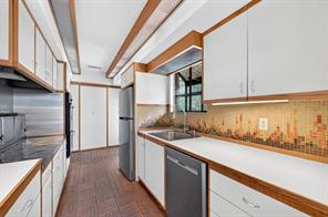 8923 Rolling Rock Lane - Photo 18