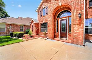 9506 Pinehurst Drive - Photo 3