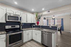 6541 Los Rios Drive - Photo 13
