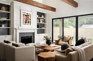 10440 Lanshire Drive - Photo 2
