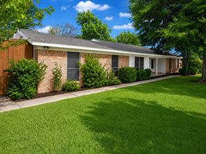 200 Hart Road - Photo 2