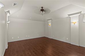 8302 Munich Drive - Photo 16