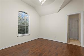 8302 Munich Drive - Photo 23