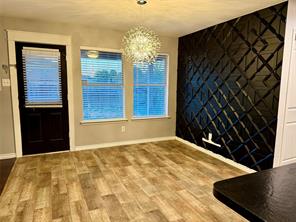 1024 Grimes Drive - Photo 15
