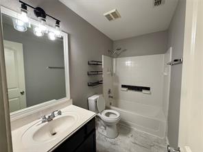 1024 Grimes Drive - Photo 33