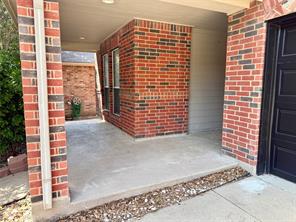 1024 Grimes Drive - Photo 4