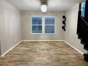 1024 Grimes Drive - Photo 7