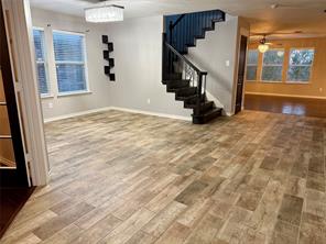 1024 Grimes Drive - Photo 9