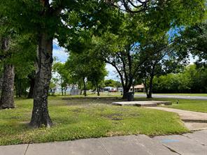 1118 E 12th Avenue - Photo 1