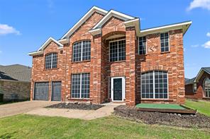 525 Magnolia Trail - Photo 1