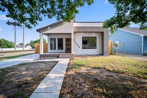 1350 Strickland Street - Photo 1