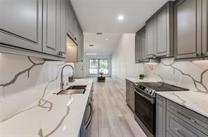 13702 FLAGSTONE Lane - Photo 13