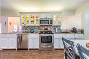 2903 Golden Gate Court - Photo 14
