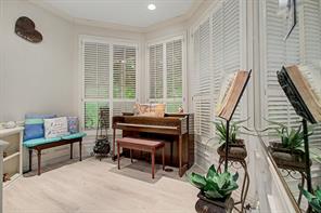 3558 S Nolan River Road - Photo 20
