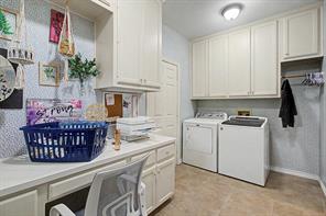 3558 S Nolan River Road - Photo 31