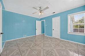 907 Buckalew Street - Photo 15