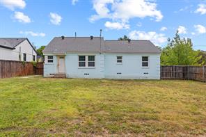 907 Buckalew Street - Photo 24