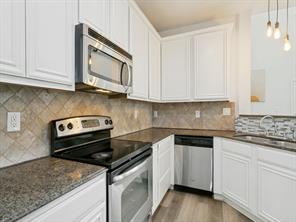 1947 Sherburne Street - Photo 11