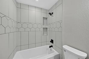 640 Fossil Wood Drive - Photo 32