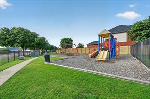 640 Fossil Wood Drive - Photo 35