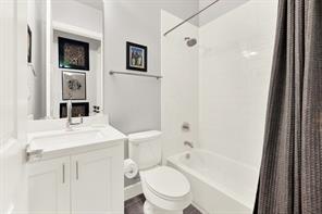 5015 Meridian Lane - Photo 10