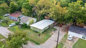 801 Oak Street - Photo 1