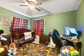 801 Oak Street - Photo 4