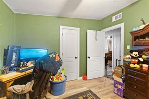 801 Oak Street - Photo 8