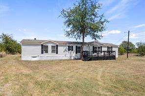 4028 County Road 2526 - Photo 3