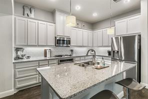 1207 Harris Hawk Way - Photo 5