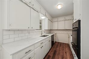245 Pimlico Way - Photo 20