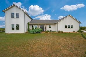 1346 County Road 2625 - Photo 1