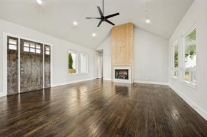 1346 County Road 2625 - Photo 3