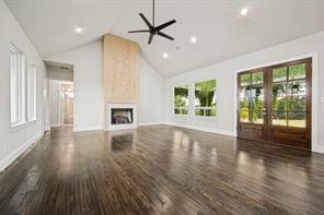 1346 County Road 2625 - Photo 4