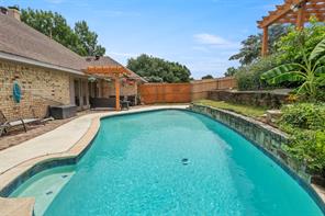 2014 Royal Crest Drive - Photo 22