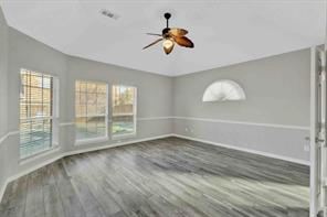 9102 Hogan Drive - Photo 14