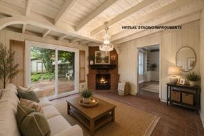 1501 Sycamore - Photo 2