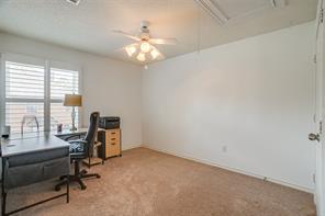 2800 Rosecliff Terrace - Photo 33