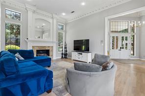 4624 Hallmark Drive - Photo 7