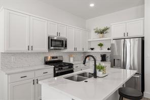 196 W 17th Street - Photo 11