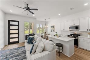 196 W 17th Street - Photo 5