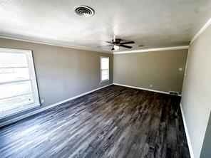 1824 Provine Street - Photo 2