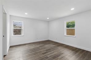 8711 Hackney Lane - Photo 18