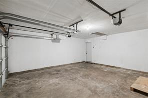 8711 Hackney Lane - Photo 31