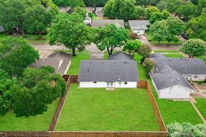 8711 Hackney Lane - Photo 38