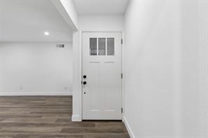 8711 Hackney Lane - Photo 5