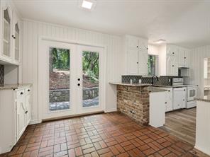 1408 N Cedar Hill Road - Photo 8