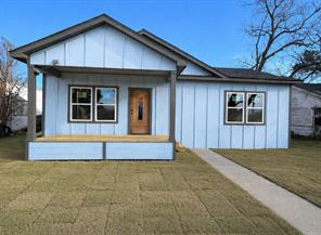 319 E Main Street - Photo 1